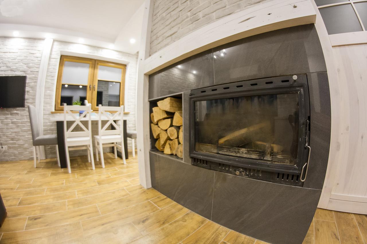 Ferienwohnung "Miedzy Gruszka A Sanem" Lesko Exterior foto